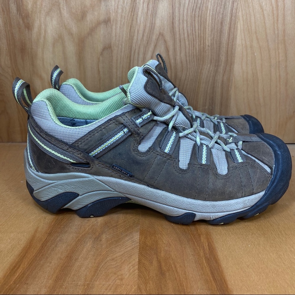 KEEN Targhee Waterproof Hiking Shoes